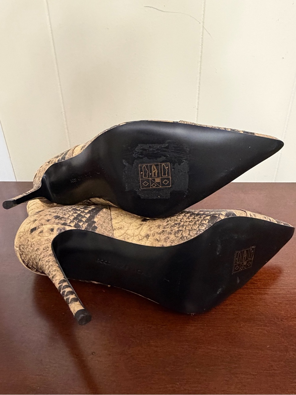 Good American Slouchy Snakeskin Stiletto Ankle Boots - Size 7 NWOT - Picture 7 of 8